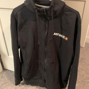 BLACK NIKE ZIP UP XL